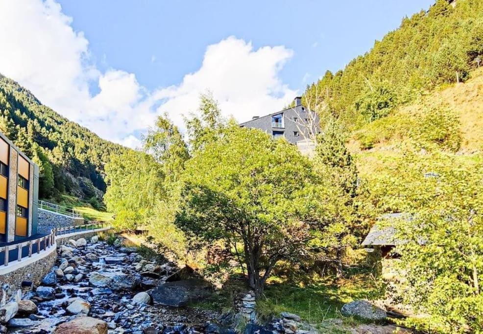 Unico Piso Colorido Y Divertido En Ransol - Increibles Vistas Al Rio Y Naturaleza - Ideal Familias L By Bonesvacances Andorra la Vella Exterior photo