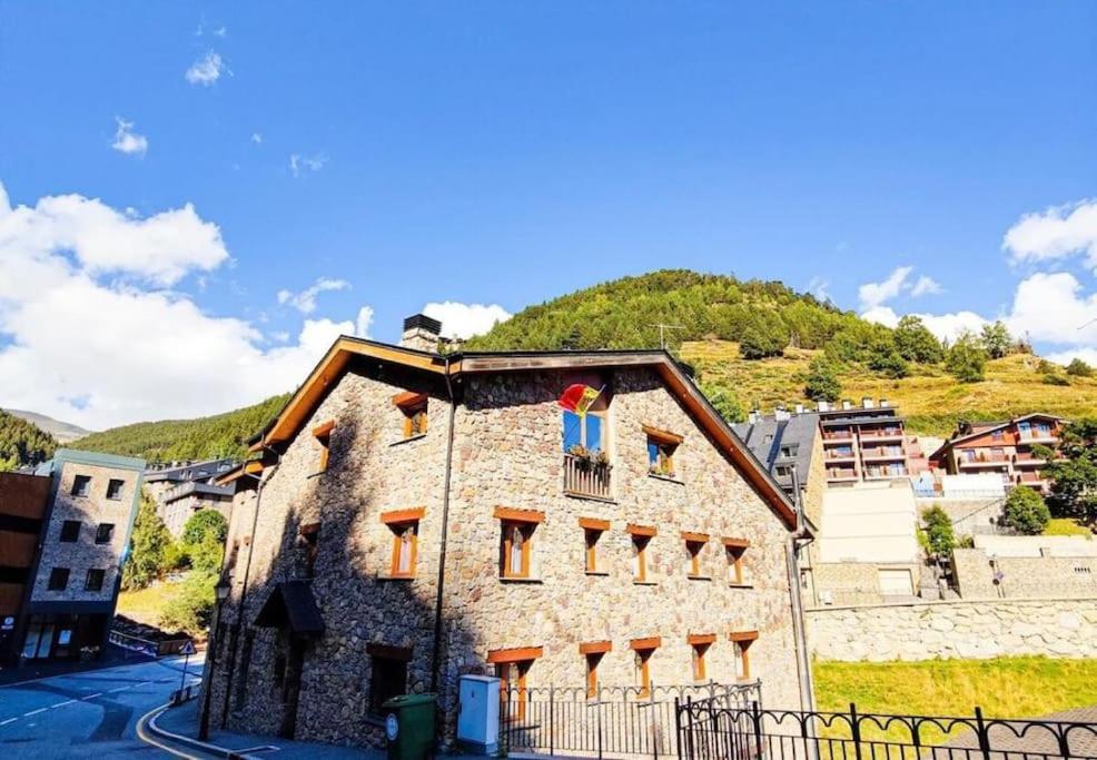 Unico Piso Colorido Y Divertido En Ransol - Increibles Vistas Al Rio Y Naturaleza - Ideal Familias L By Bonesvacances Andorra la Vella Exterior photo